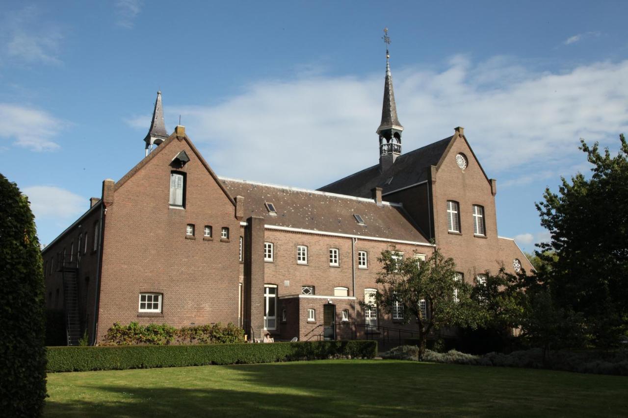 Het Klooster Breda Hotel ภายนอก รูปภาพ